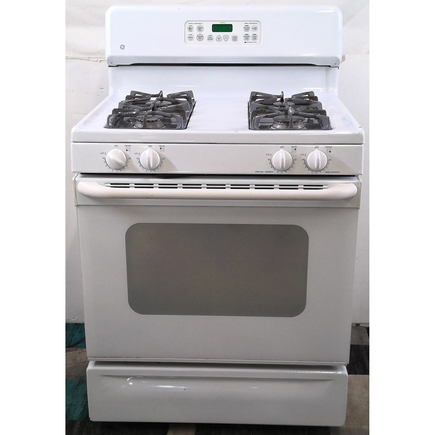 White GE Gas Stove