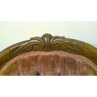 Victorian-Style Tufted Parlor Chair