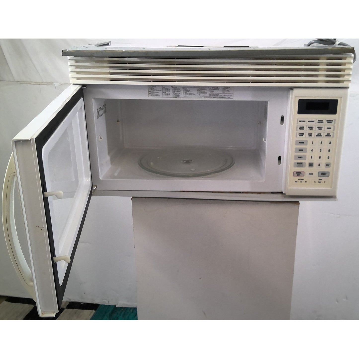 White Ewave Microwave