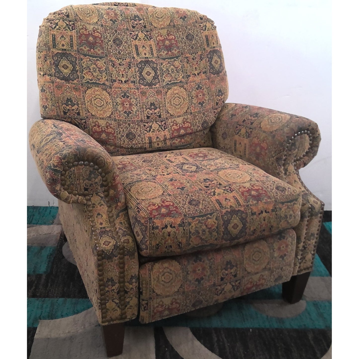 Pattern Recliner